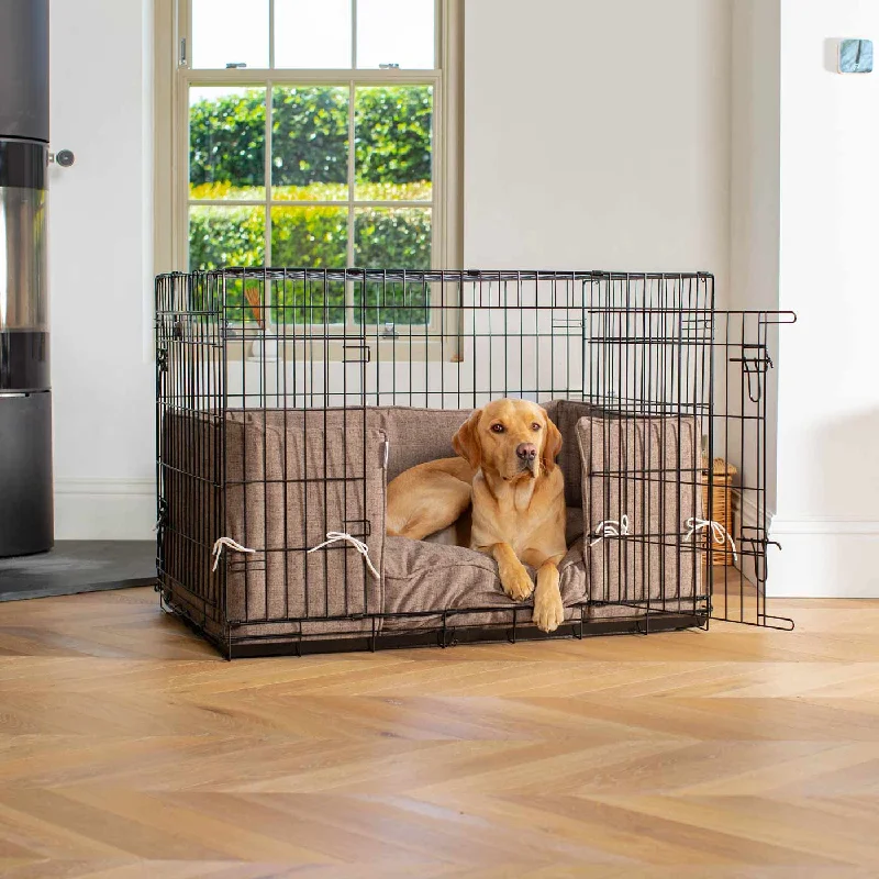 Dog Crate with Cushion & Bumper in Inchmurrin Umber by Lords & Labradors