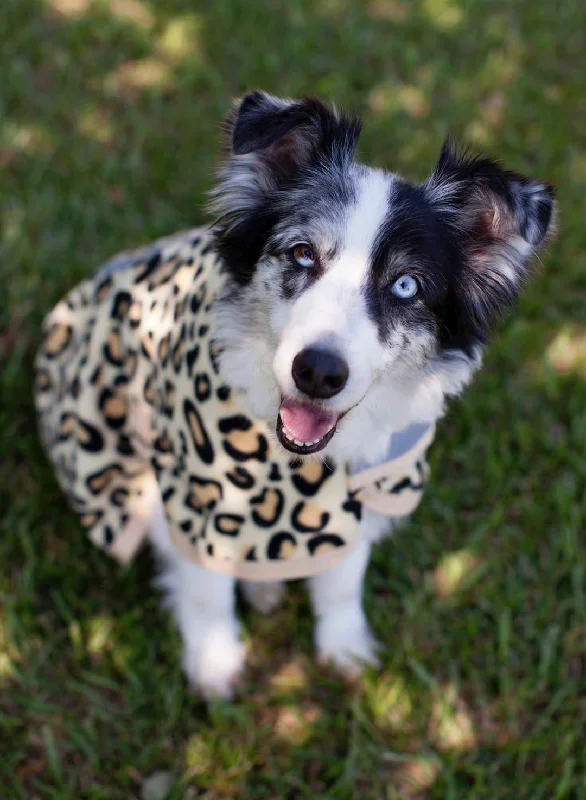 Expression "Electric Cheetah" Fleece Dog Rug