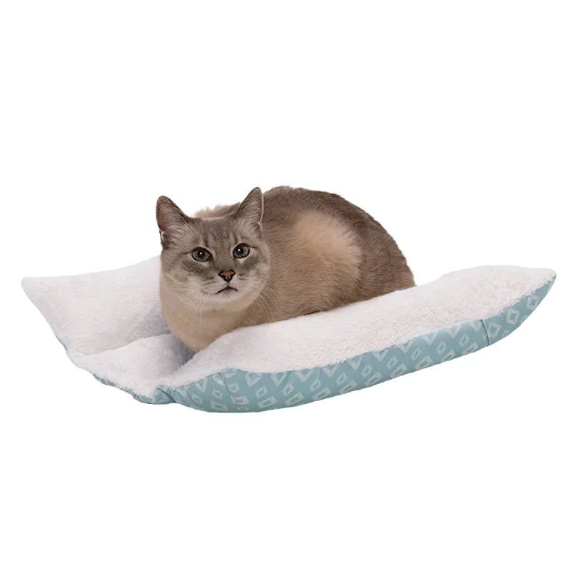 Plush Fur and Diamond Print Cuddle Loaf Bed